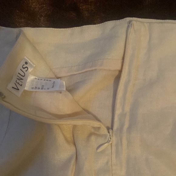 Zippered back, ankle length, laced up side with a long split. - Picture 3 of 5